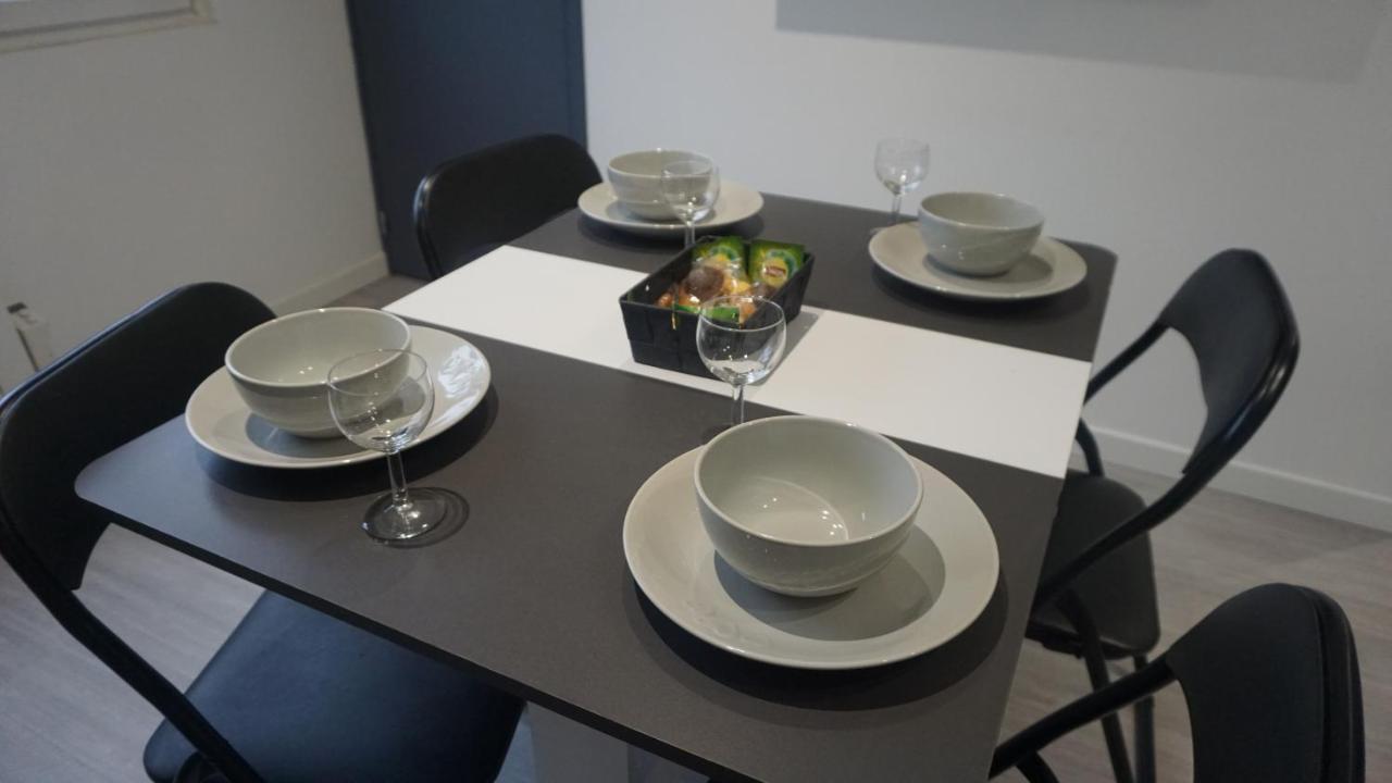 Cosy T2 Wifi Parking Proche Gare Centre Ville Saint-Quentin  Esterno foto