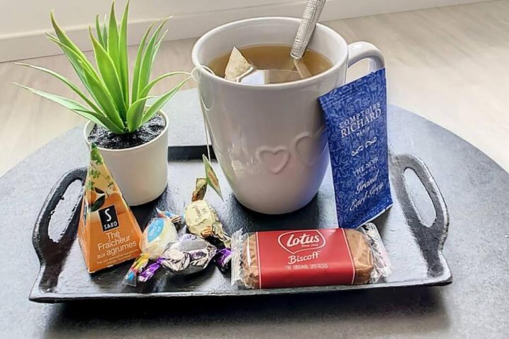 Cosy T2 Wifi Parking Proche Gare Centre Ville Saint-Quentin  Esterno foto